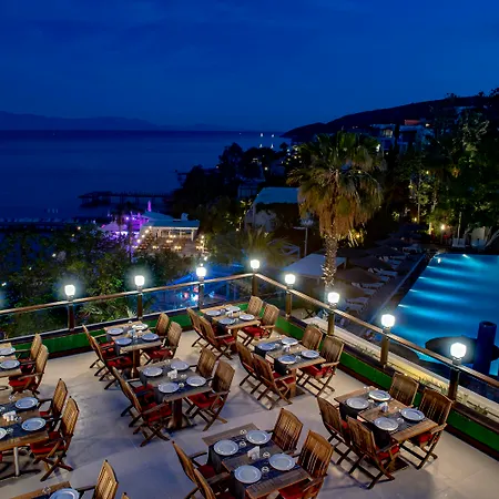 Mirada Exclusive מלון 5*