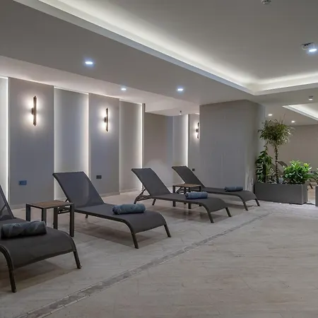 Mirada Exclusive מלון 5*